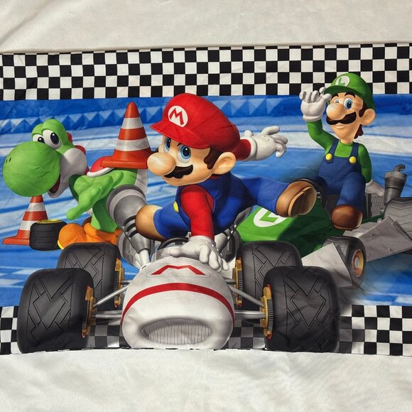 Super Mario Bros & Donkey Kong pillow case - Picture 1 of 4